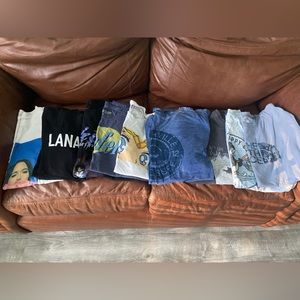 Bundle of Graphic Tees